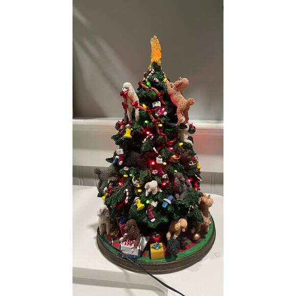 The Danbury Mint Lighted Poodle Christmas Tree With Star(1 Imperfection) - Picture 3 of 10